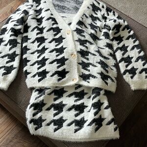Houndstooth Cardigan 3 piece Sweater Set 1XL